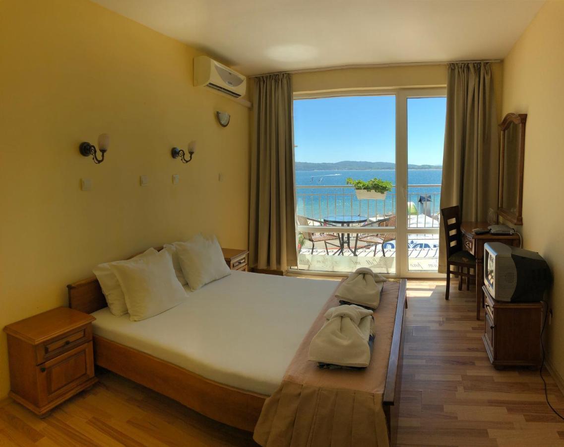 Family Hotel Littoral 소조폴 외부 사진