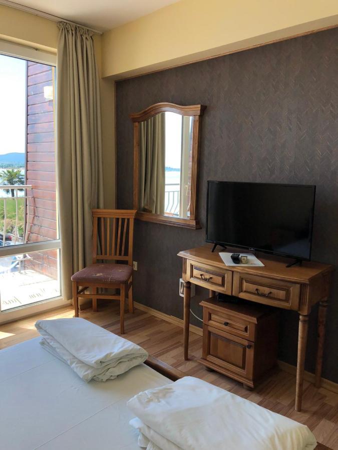 Family Hotel Littoral 소조폴 외부 사진