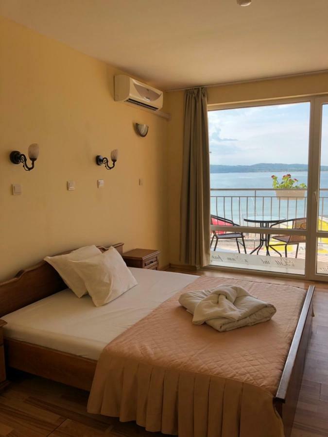 Family Hotel Littoral 소조폴 외부 사진